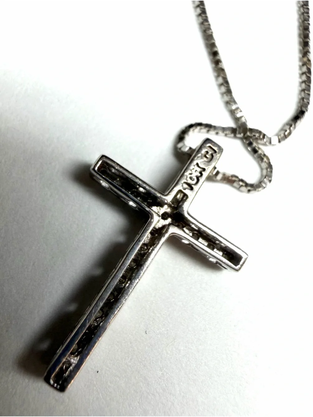 10k White Gold .30ctw Natural Diamond Cross Pendant Necklace